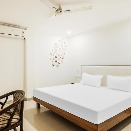 Collection O Sapphire Hotel Chandigarh Luaran gambar
