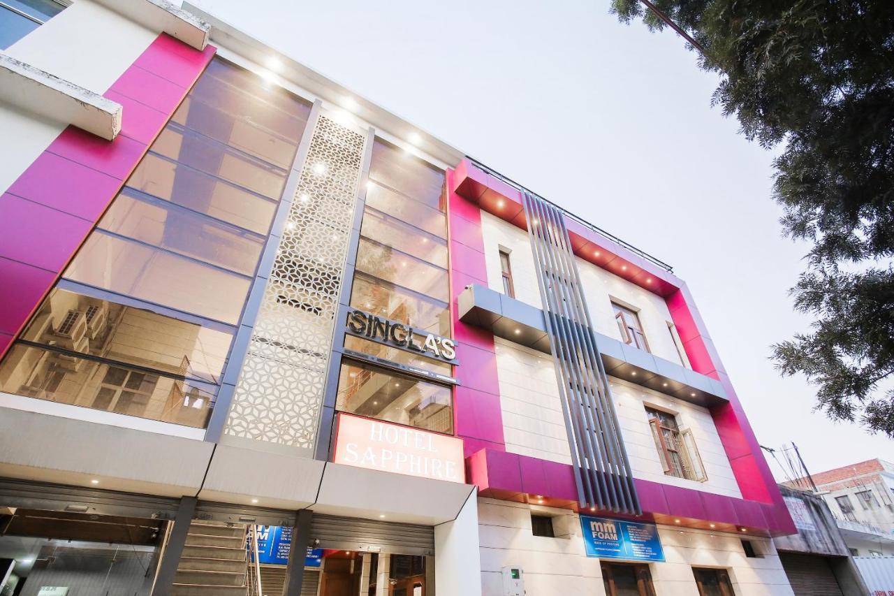 Collection O Sapphire Hotel Chandigarh Luaran gambar