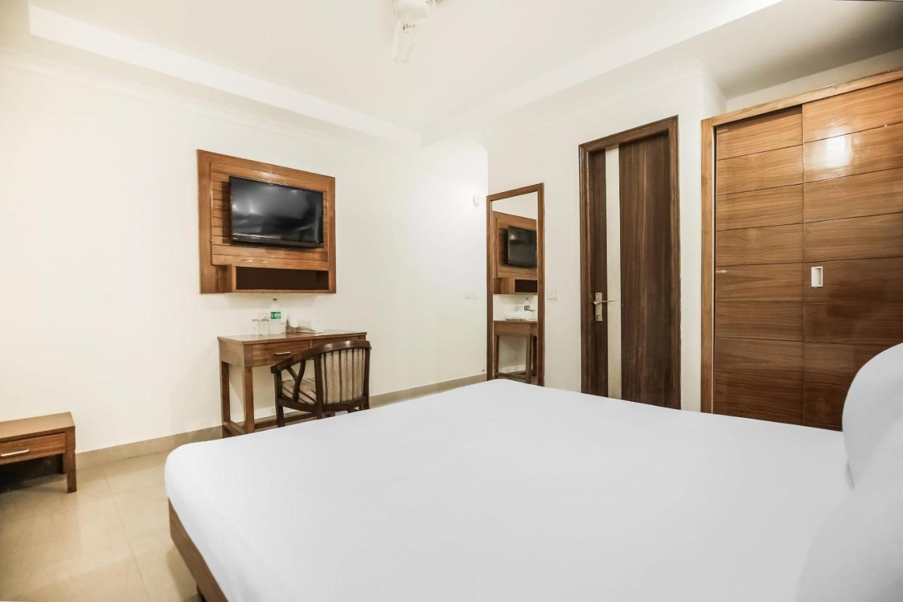 Collection O Sapphire Hotel Chandigarh Luaran gambar
