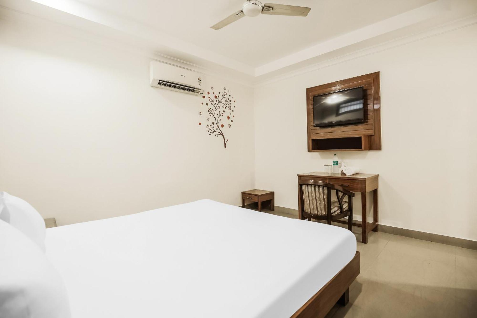 Collection O Sapphire Hotel Chandigarh Luaran gambar